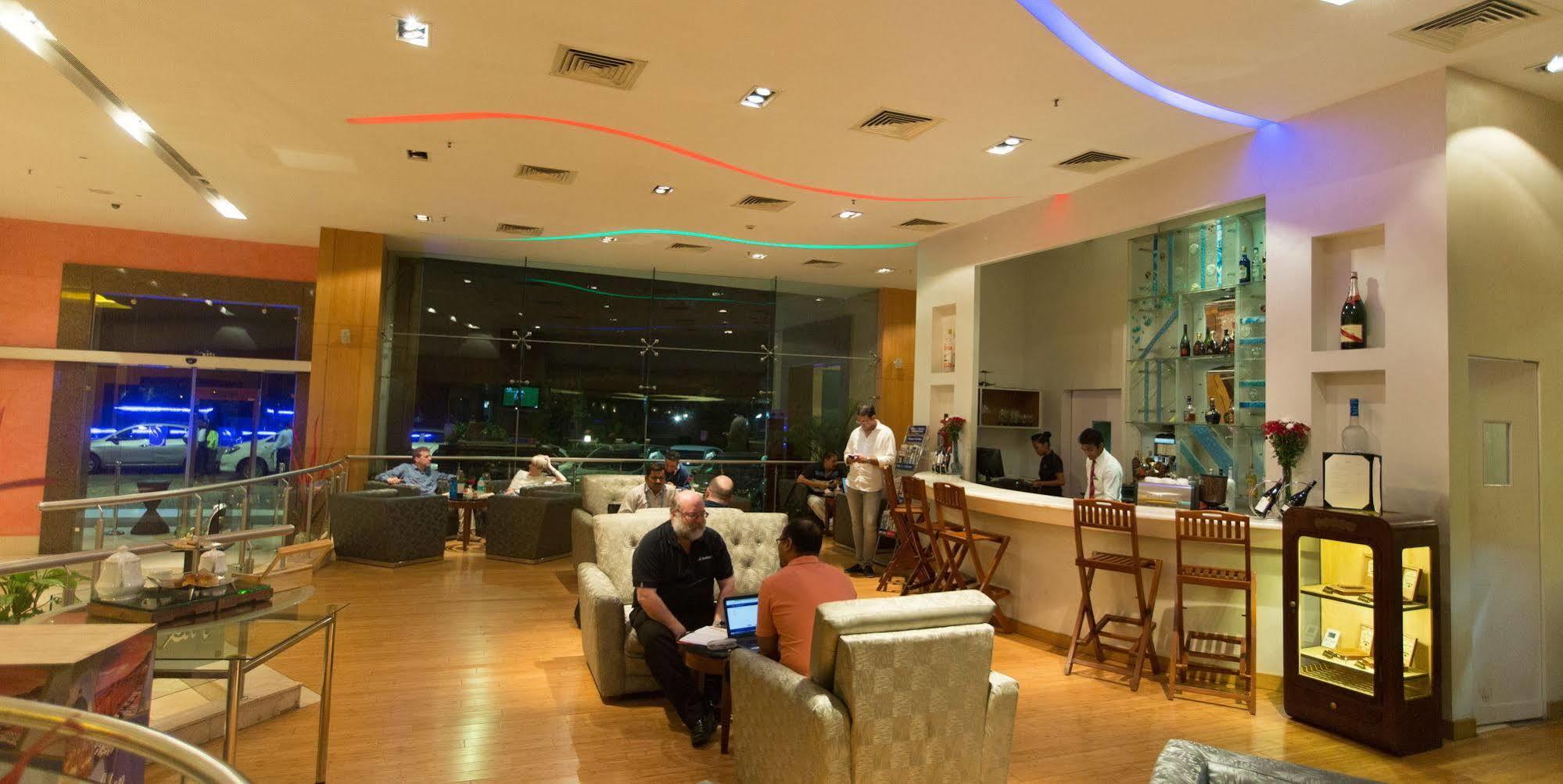 The Chancery Pavilion Bangalore Exterior foto